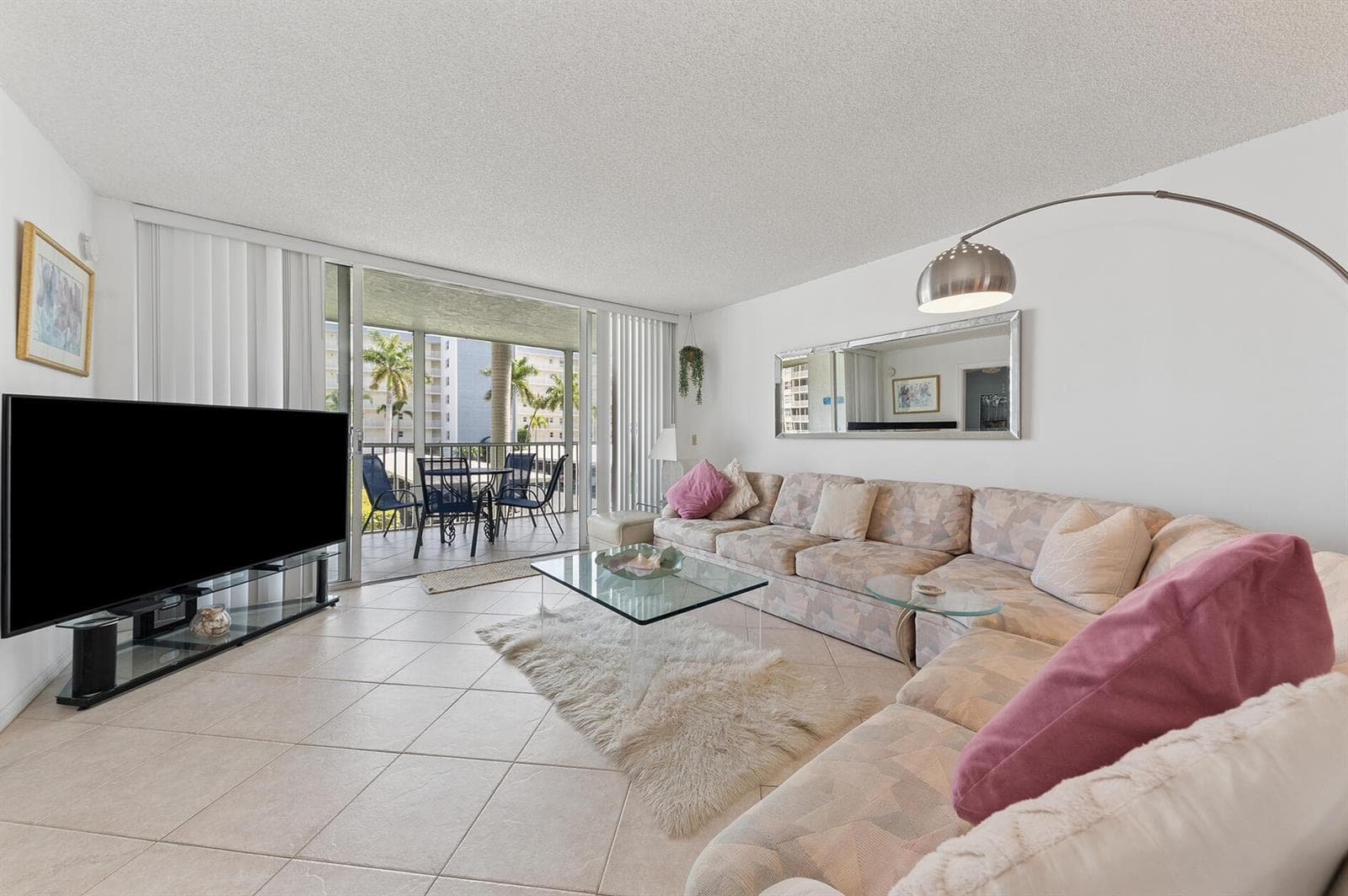 1 HARBOURSIDE Drive 1204 photo 18