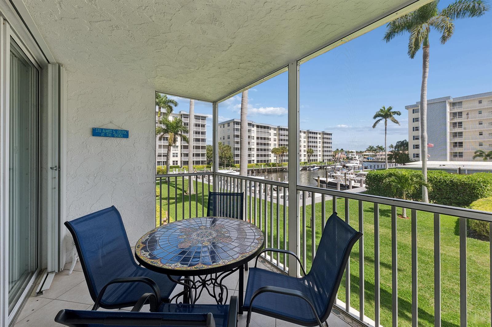 1 HARBOURSIDE Drive 1204 photo 19
