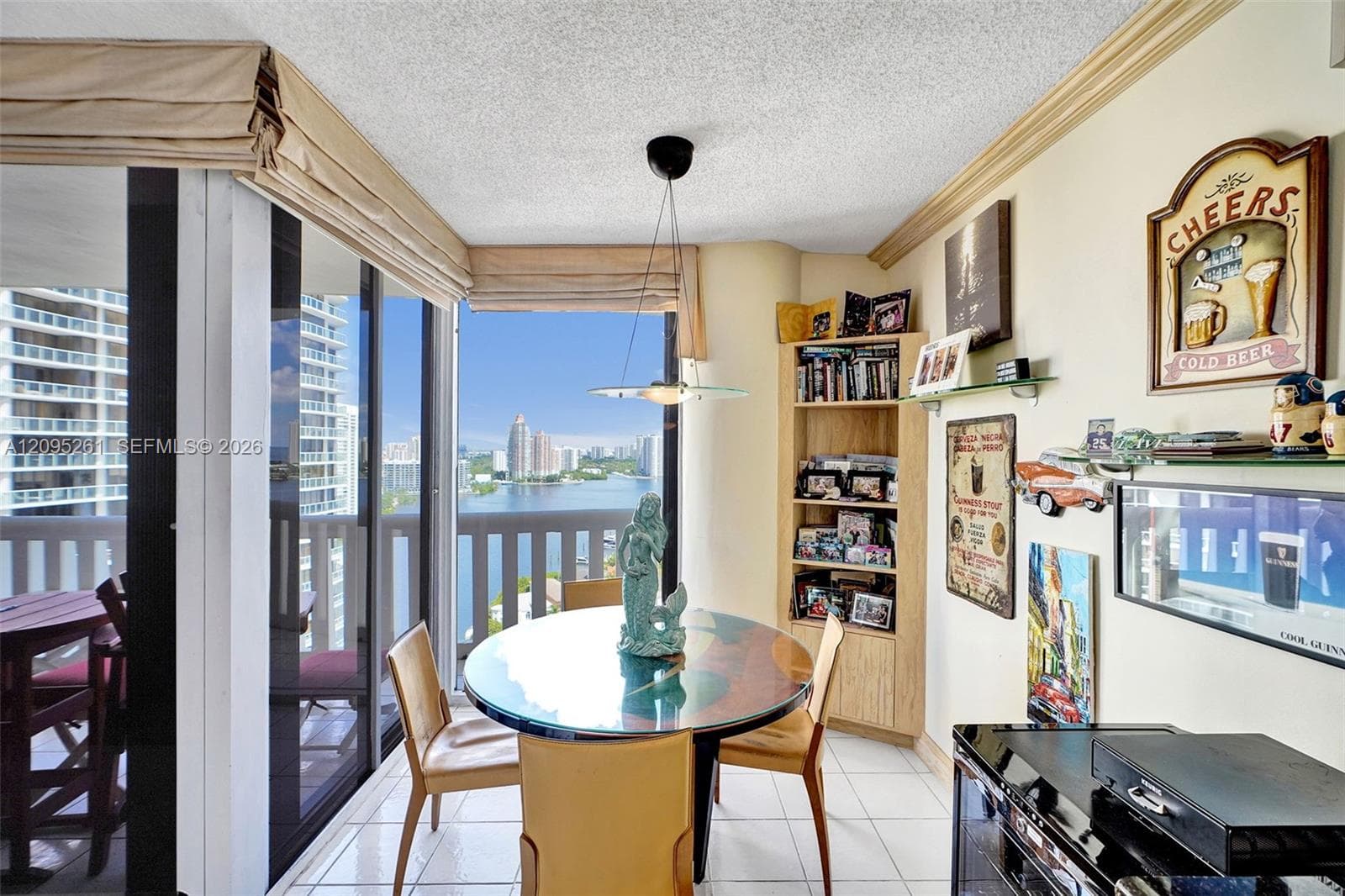 3000 ISLAND BL 2304 photo 14
