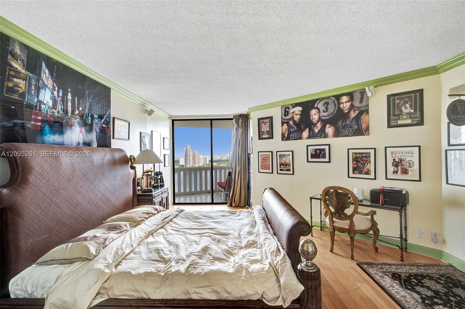 3000 ISLAND BL 2304 photo 18