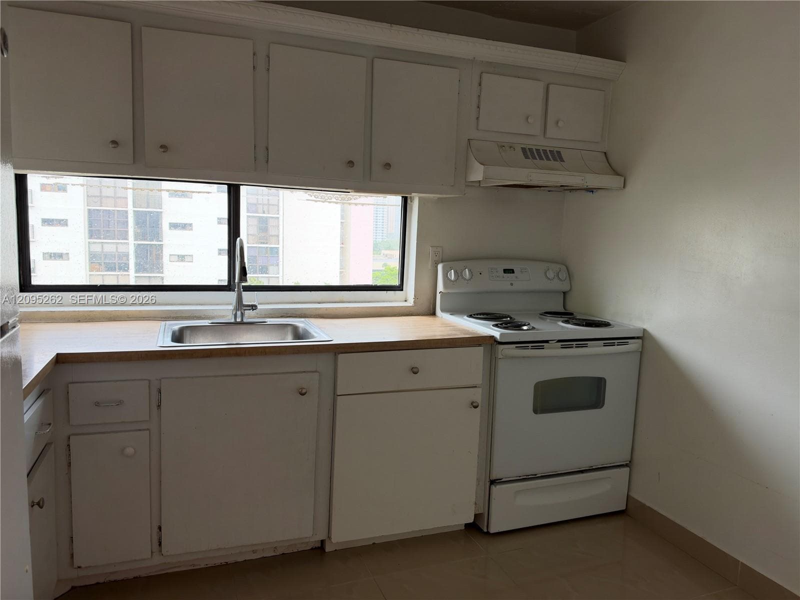 17011 N Bay Rd 708 photo 10