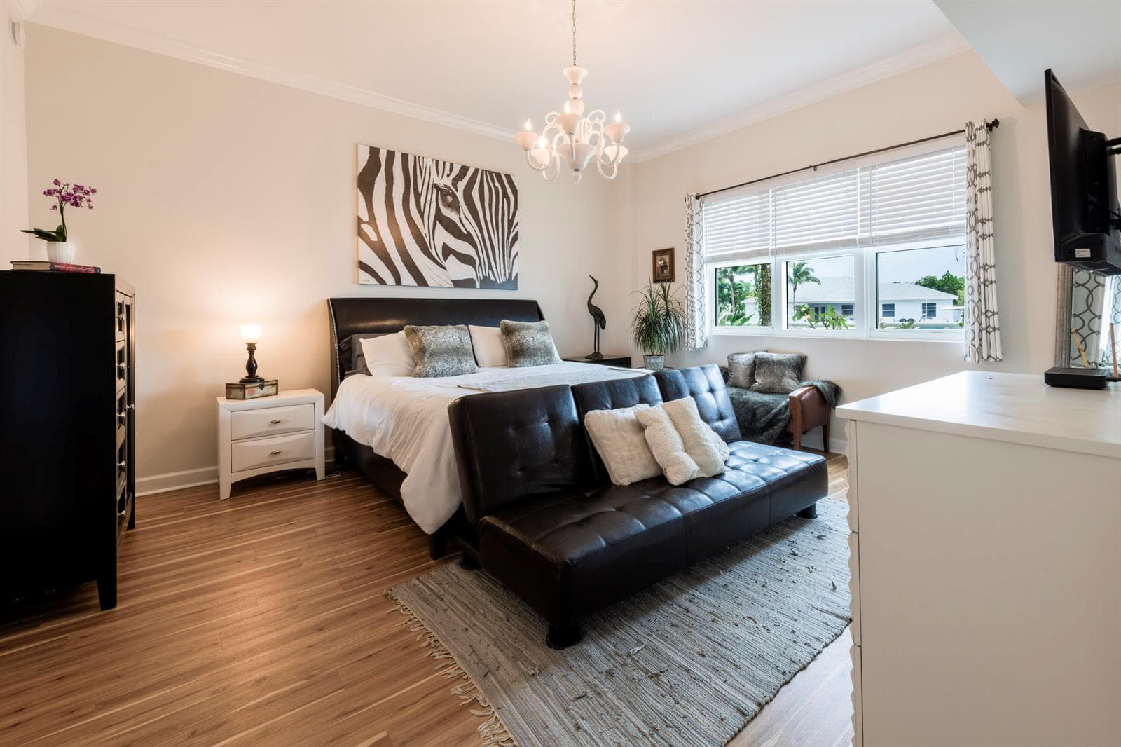 2650 LAKE SHORE Drive 101 photo 21