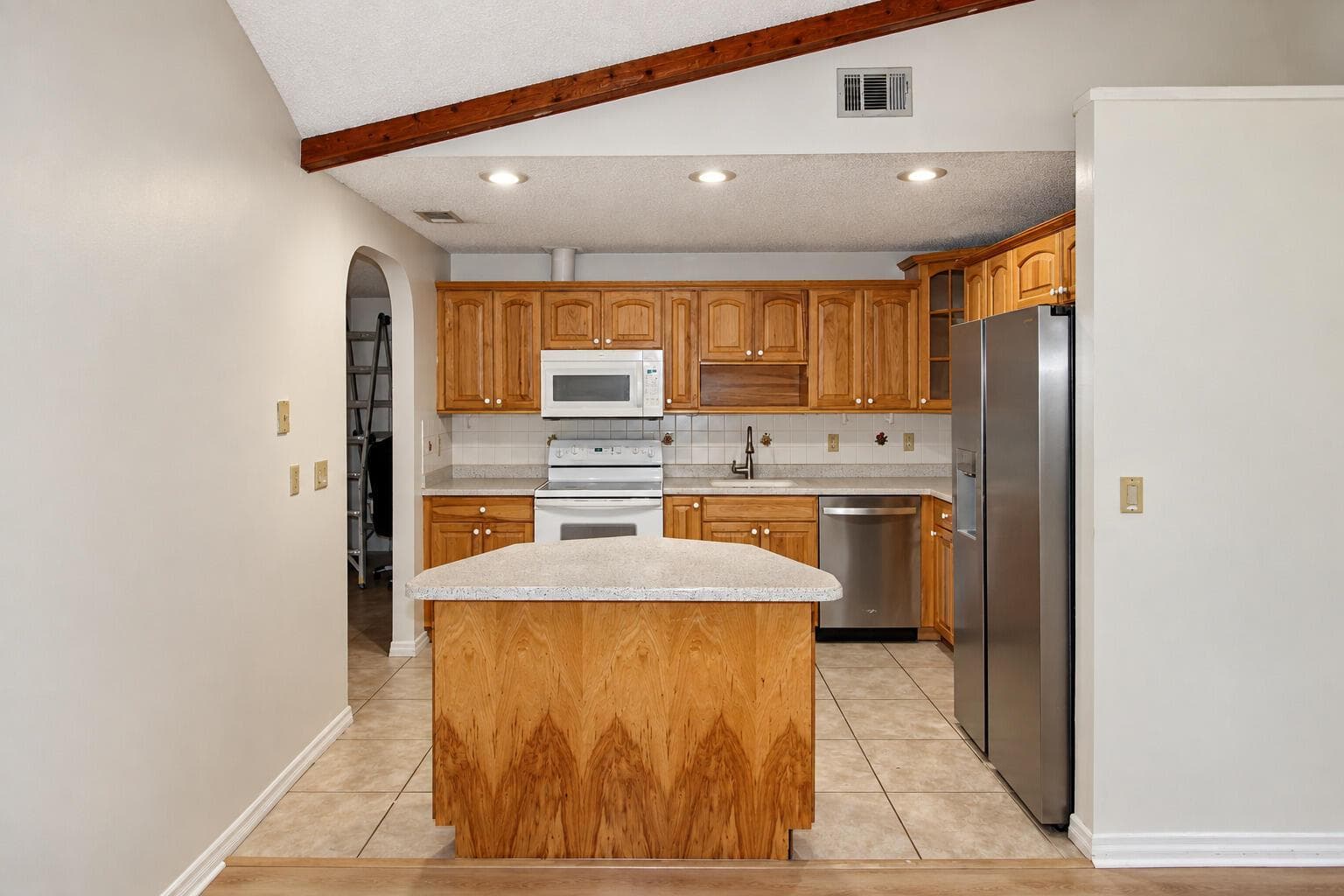 1309 SE Coral Reef Street photo 9