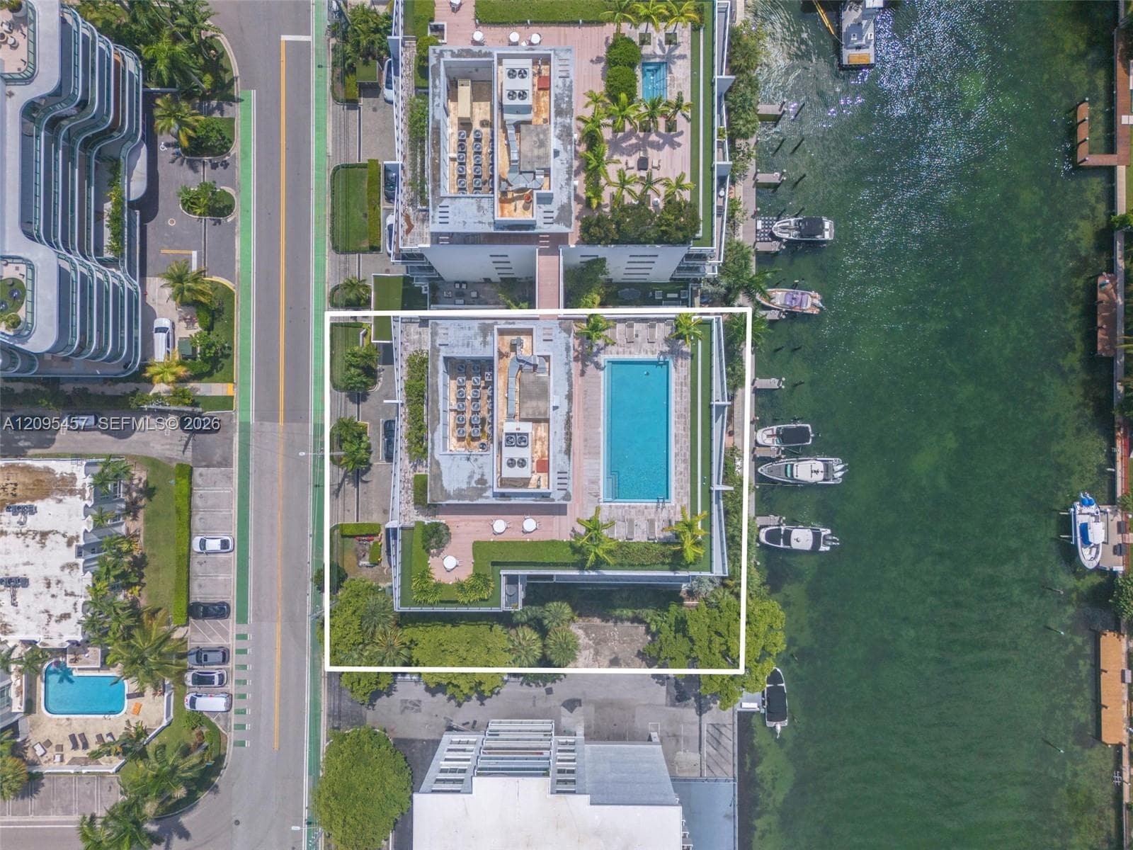 9940 W Bay Harbor Dr 5D-N photo 6