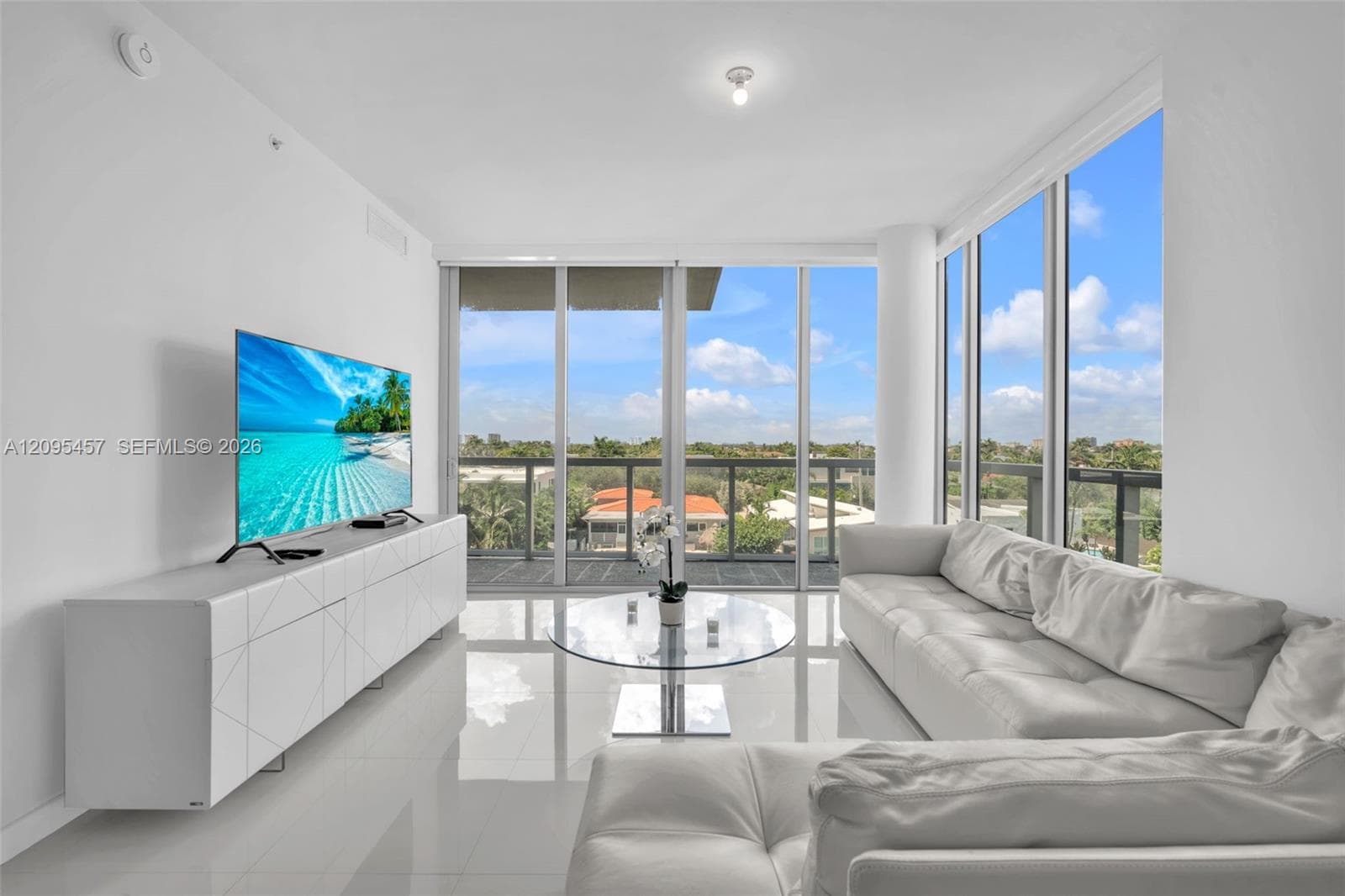9940 W Bay Harbor Dr 5D-N photo 17
