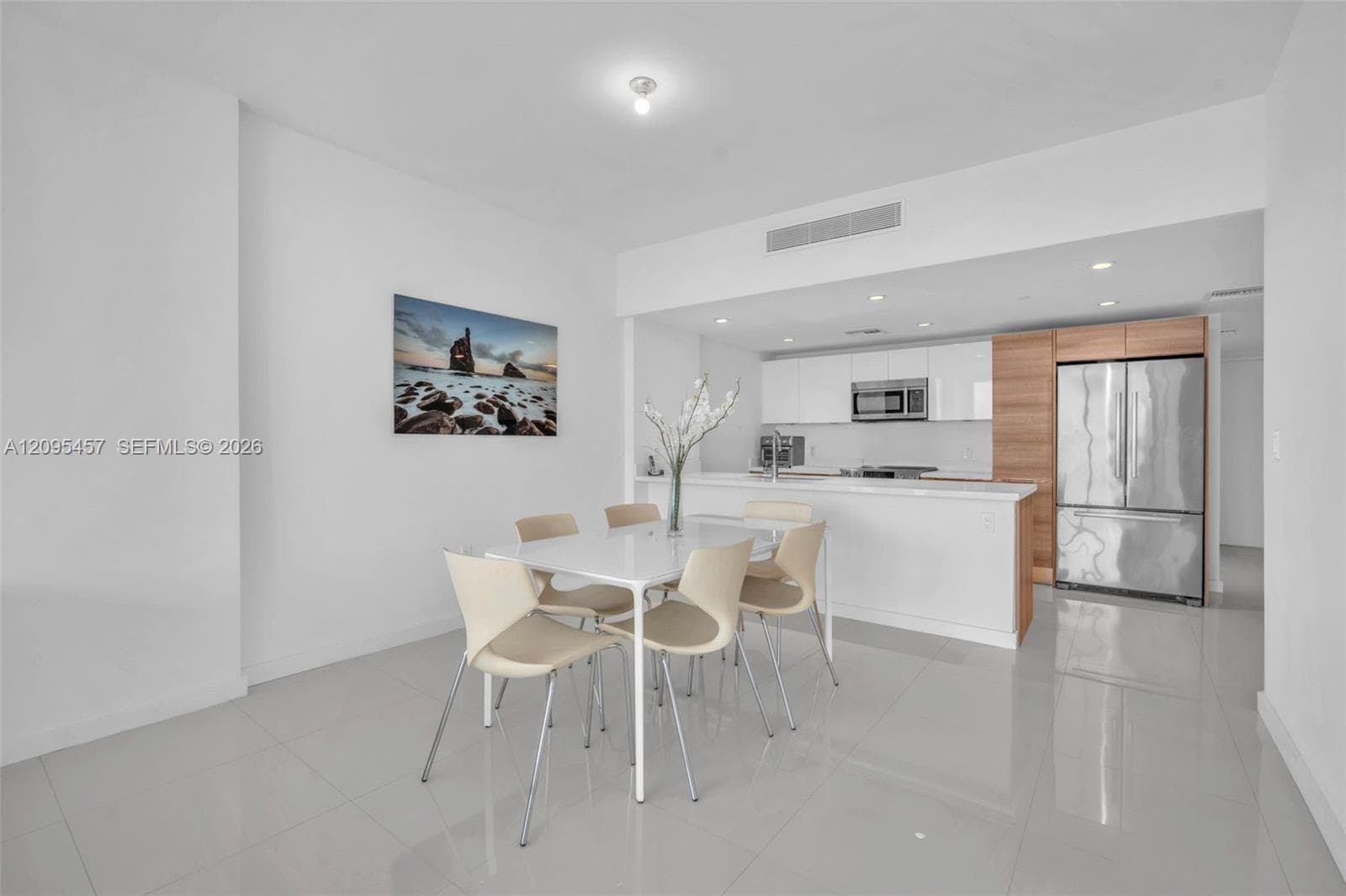 9940 W Bay Harbor Dr 5D-N photo 15