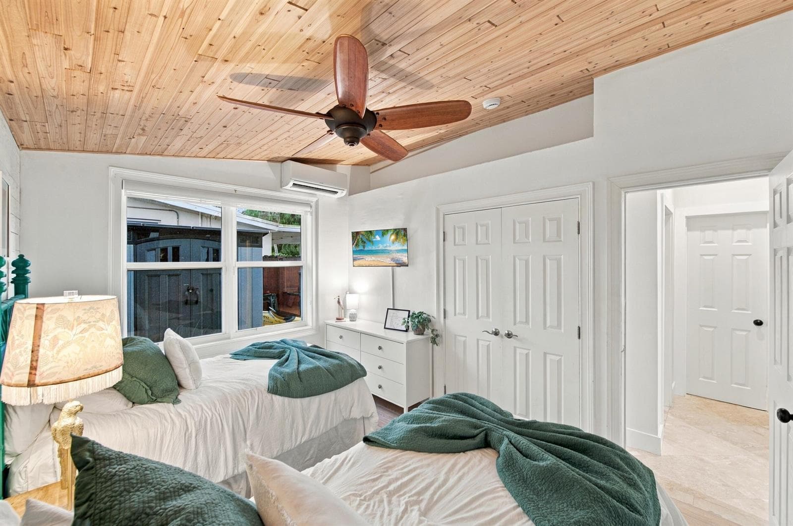 2496 BIMINI Lane photo 16
