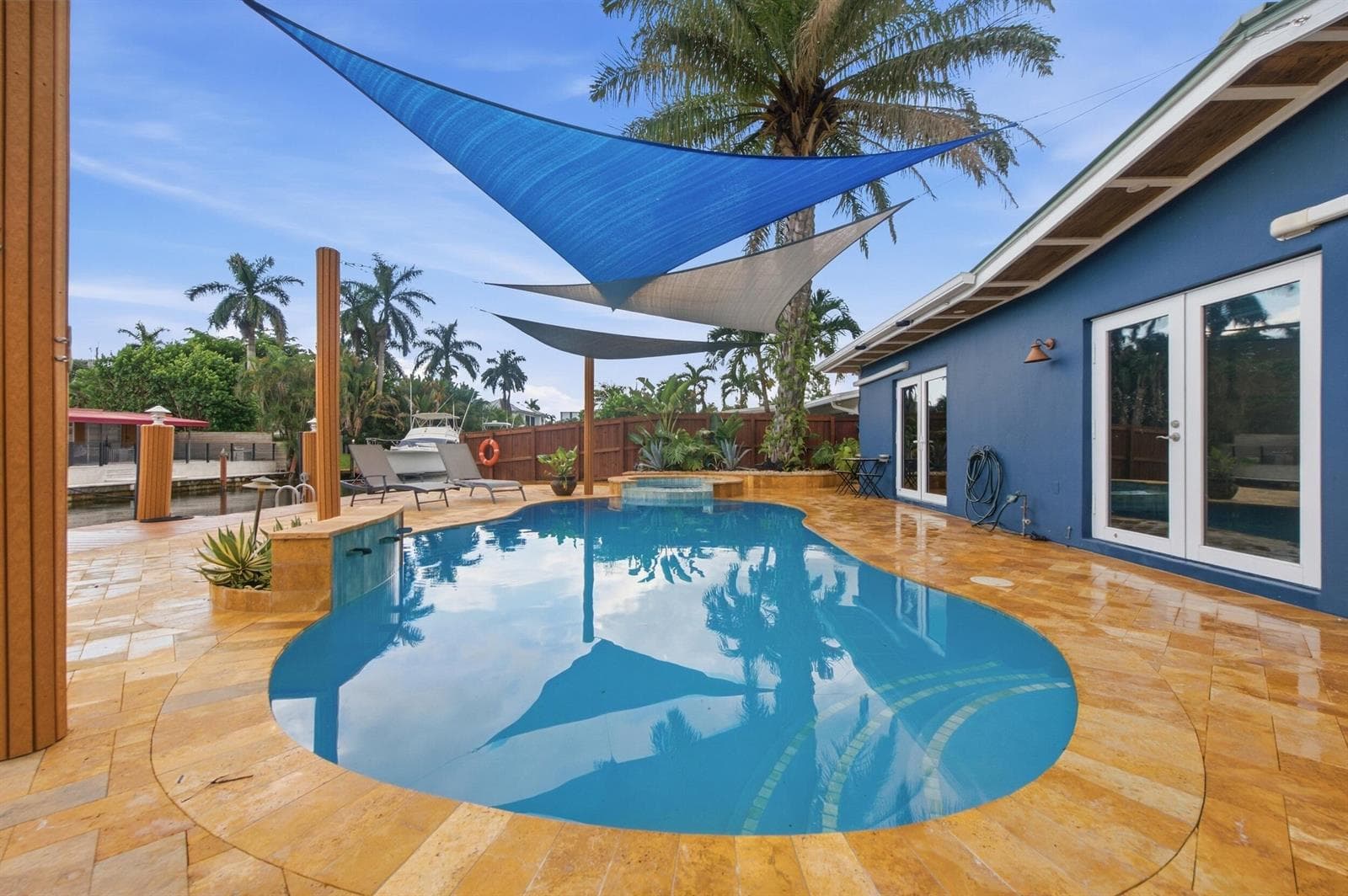 2496 BIMINI Lane photo 24
