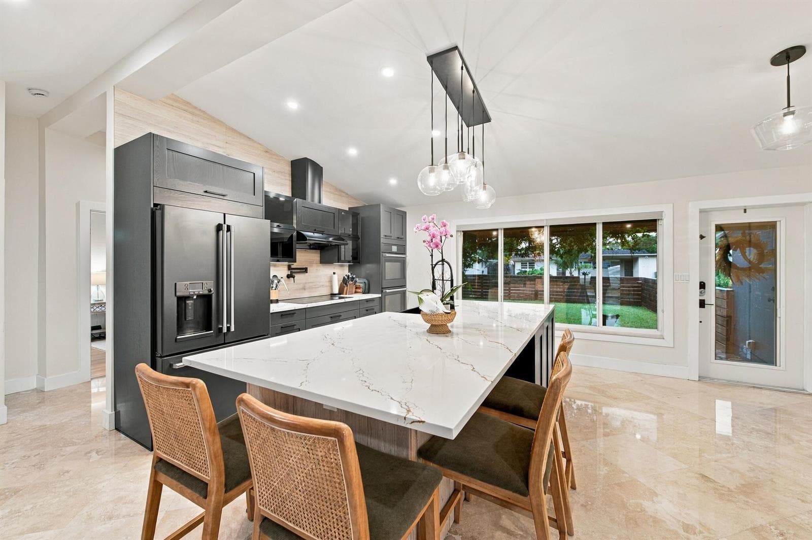 2496 BIMINI Lane photo 10