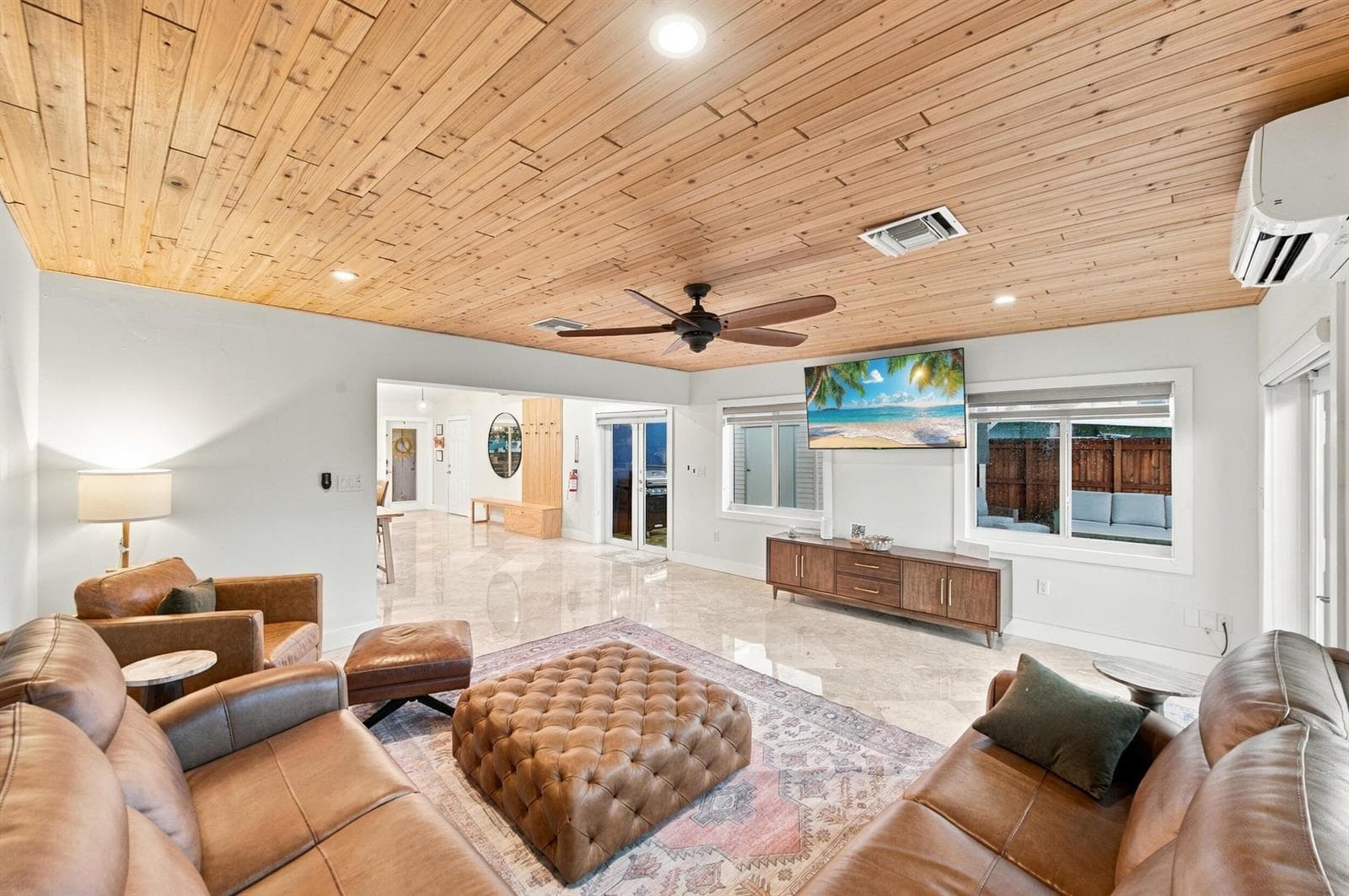 2496 BIMINI Lane photo 8