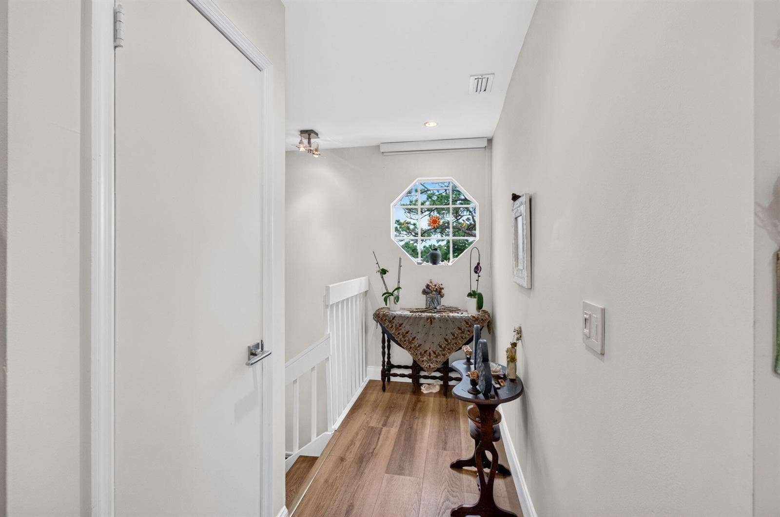 5064 Heatherhill Lane 2208 photo 10