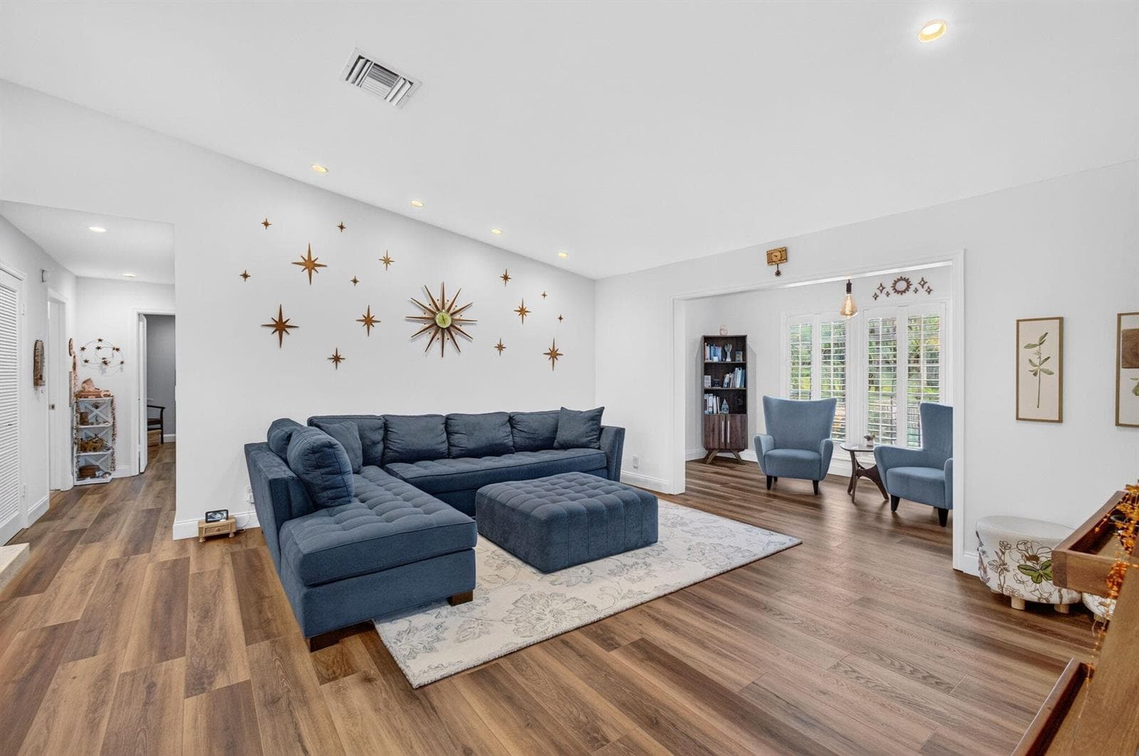 5064 Heatherhill Lane 2208 photo 11