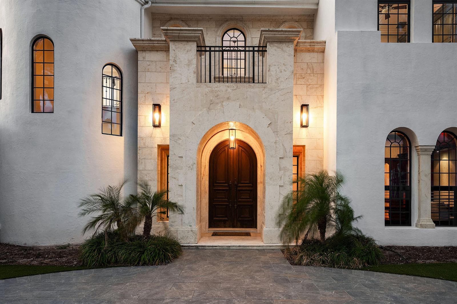 251 W Coconut Palm Road photo 4