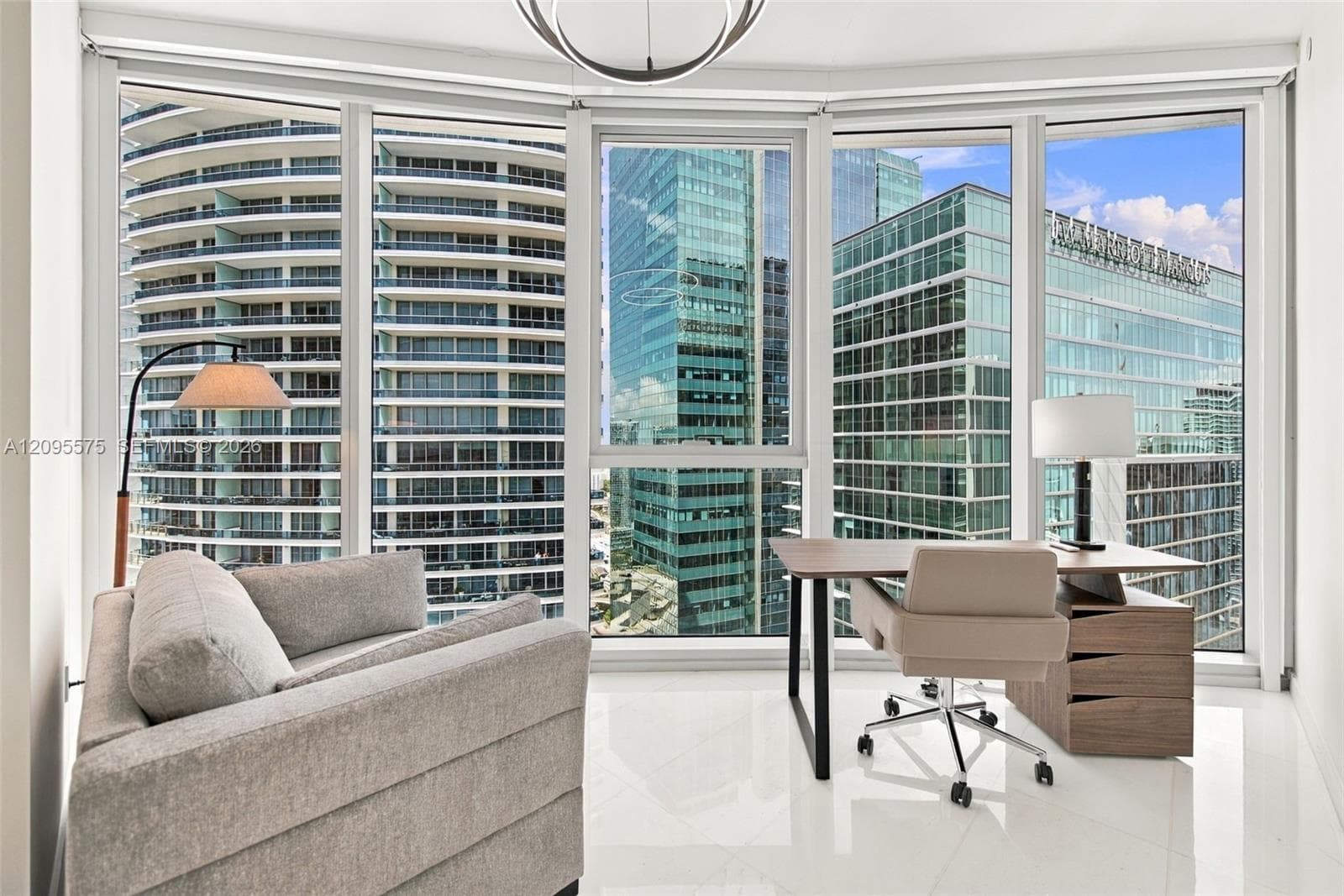 300 Biscayne Boulevard Way 4007W photo 22