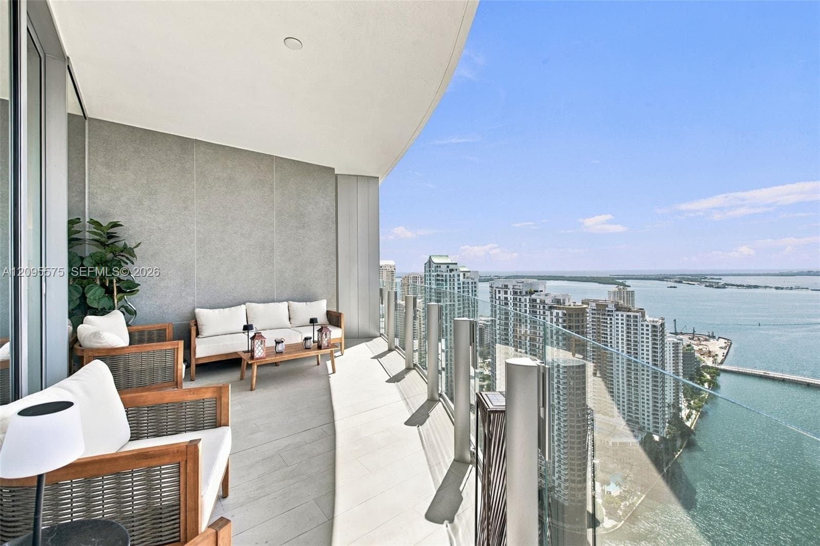 300 Biscayne Boulevard Way 4007W photo 3