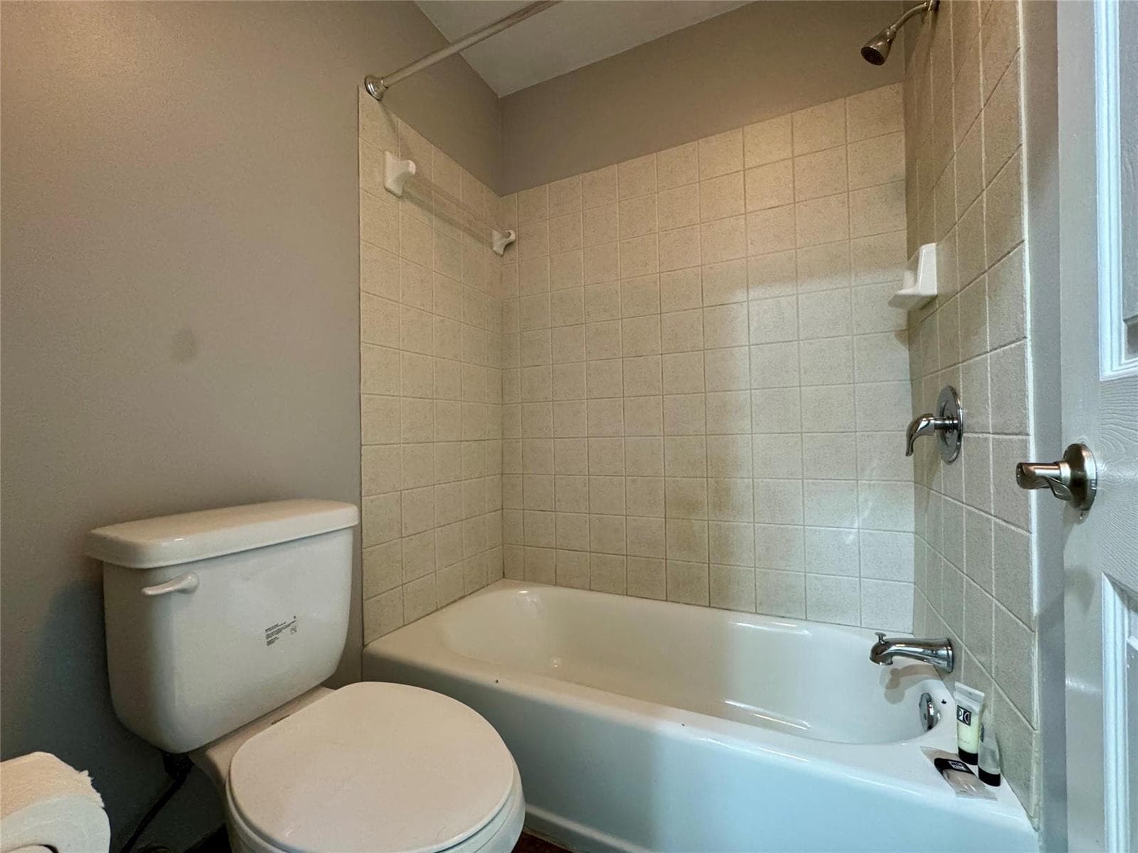 160 CYPRESS CLUB Drive 607 photo 16