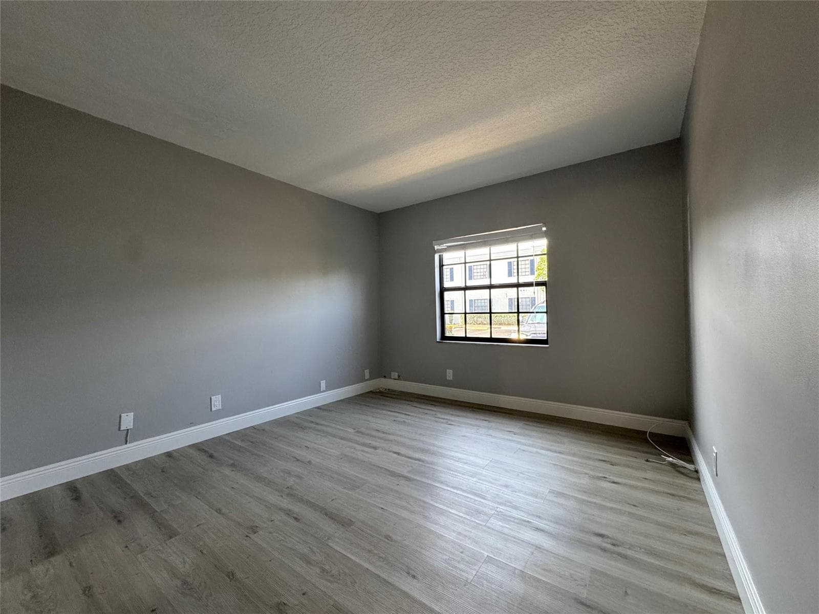 160 CYPRESS CLUB Drive 607 photo 11