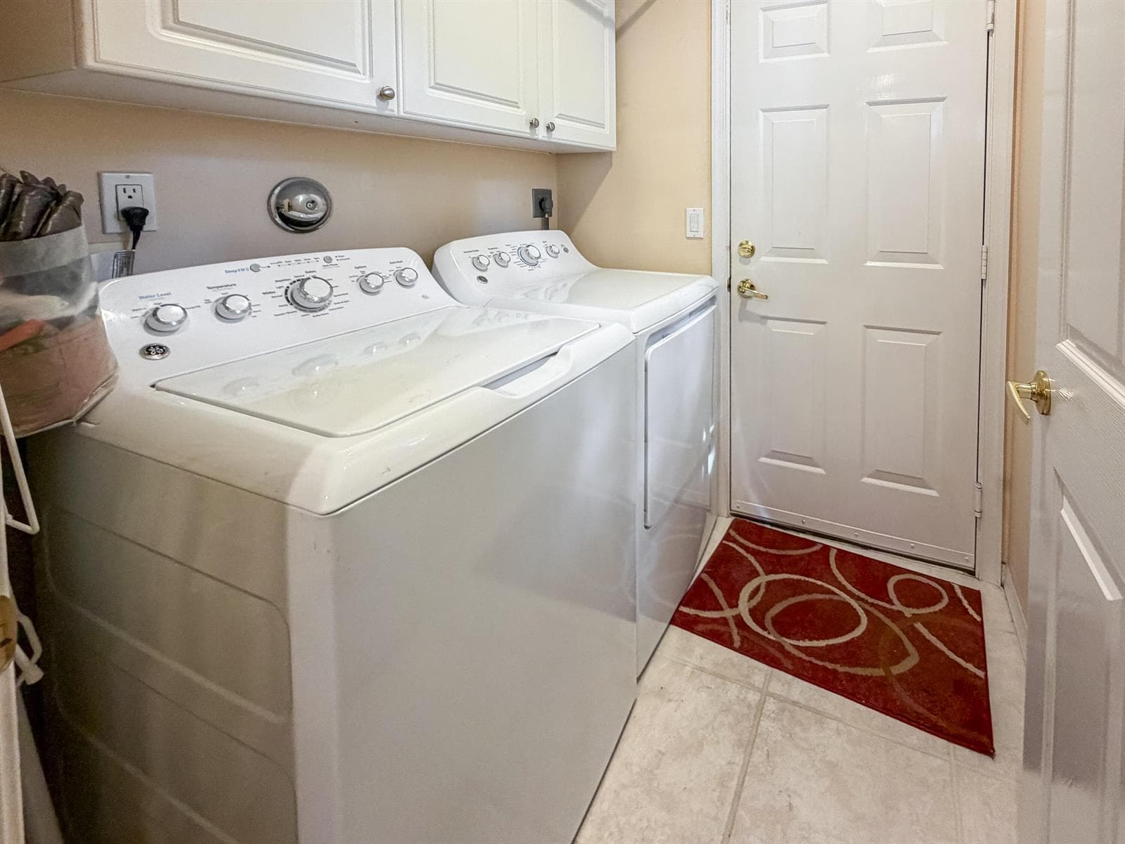 5379 Brookview Drive photo 8