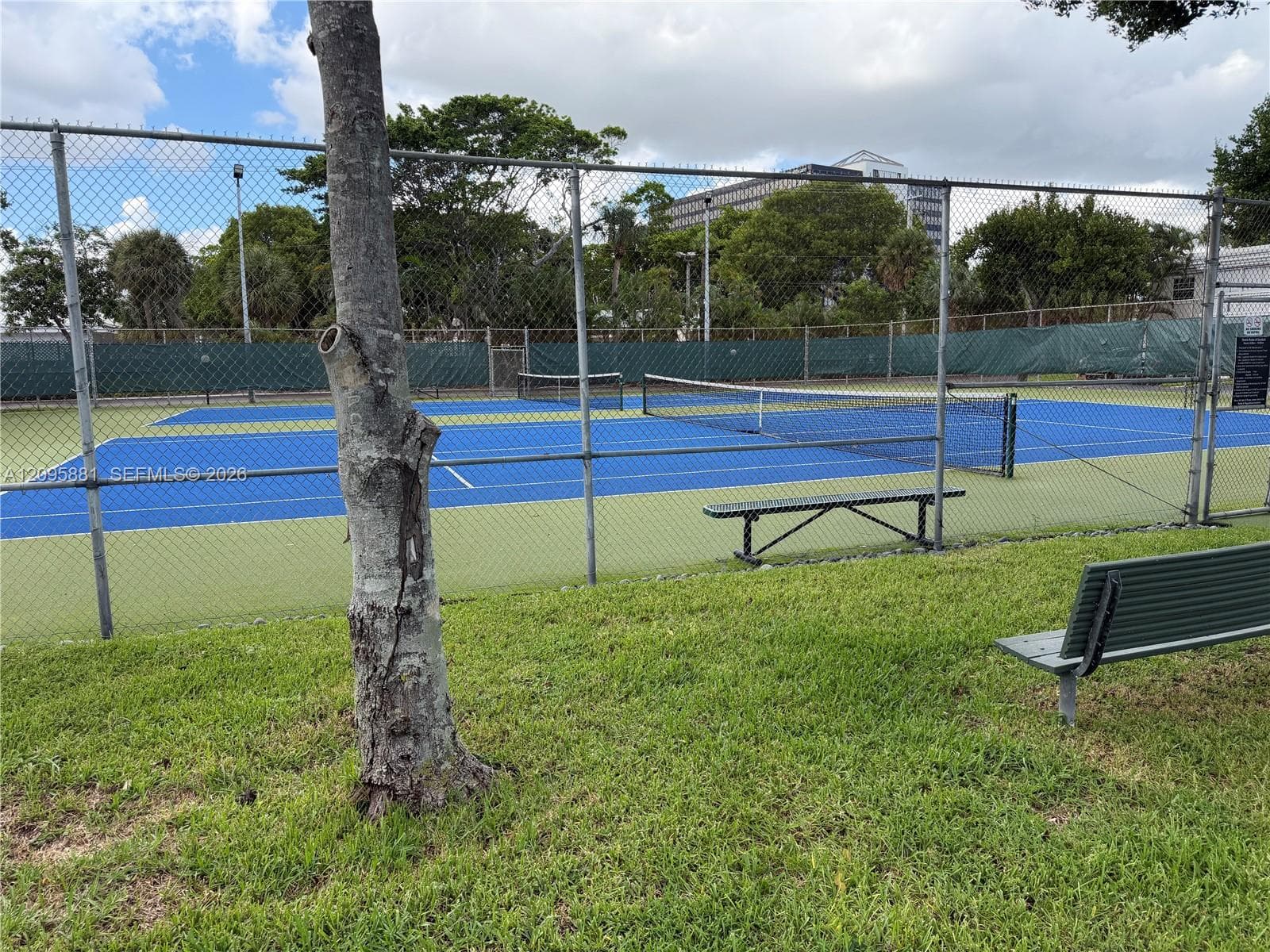 6275 Bay Club Dr 2 photo 7