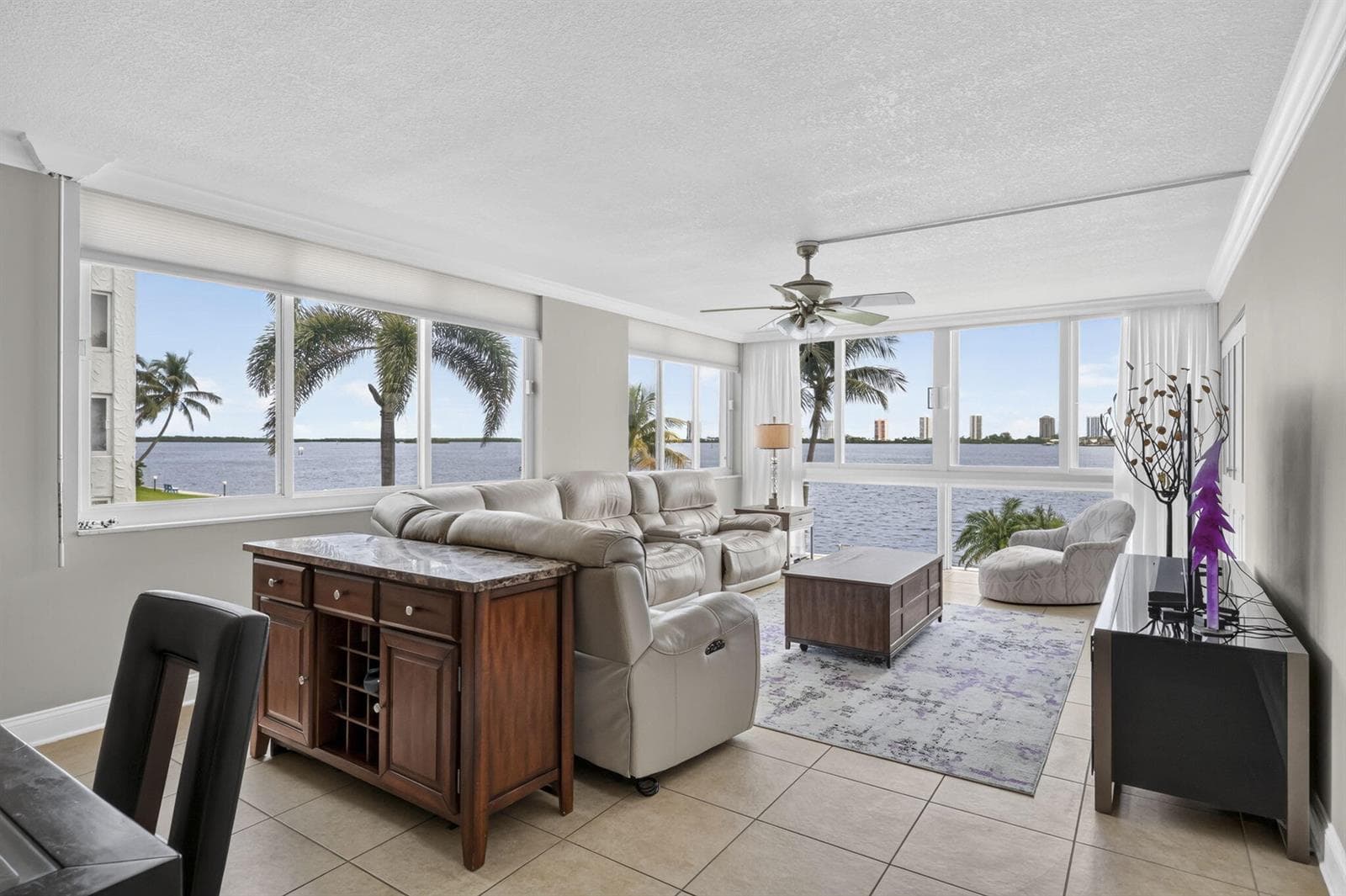 301 LAKE SHORE Drive 201 photo 6