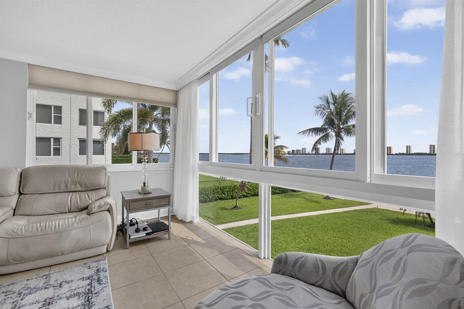 301 LAKE SHORE Drive 201 photo 22