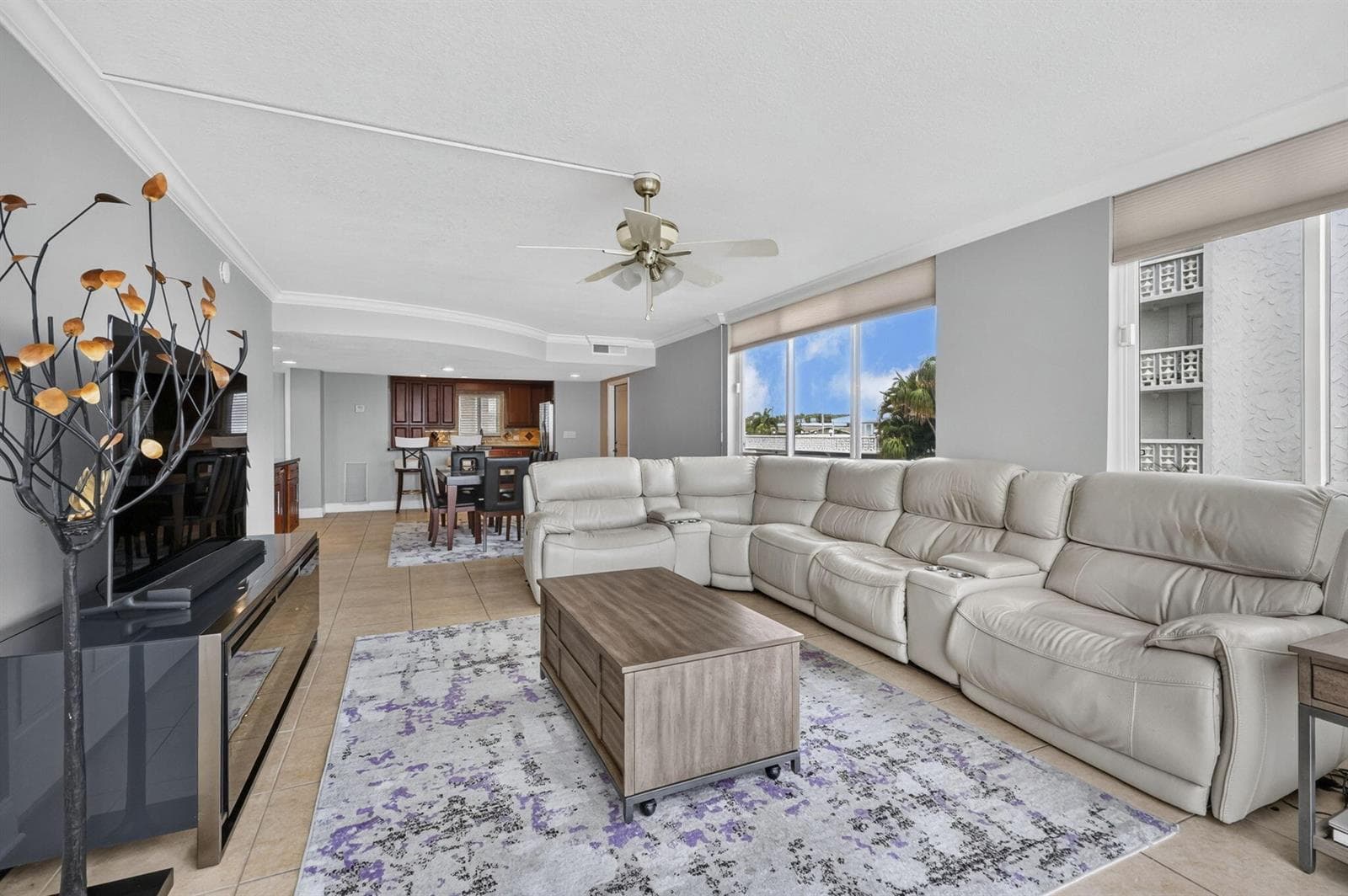 301 LAKE SHORE Drive 201 photo 9