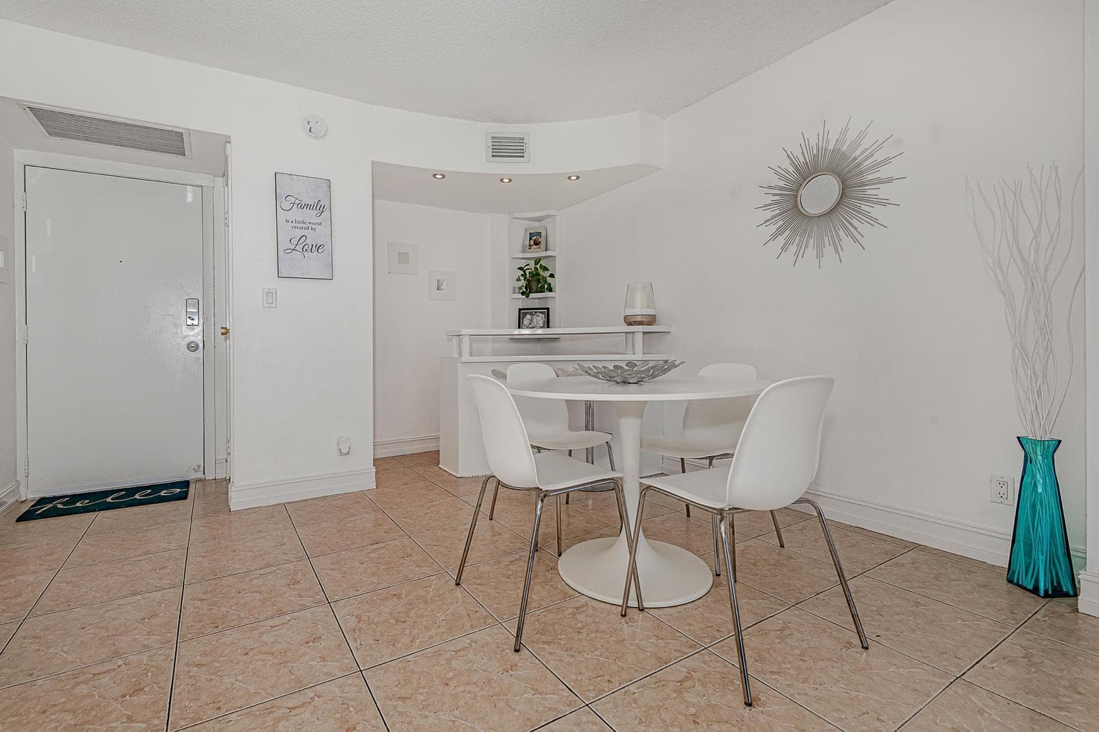 3475 N Country Club Drive 807 photo 7