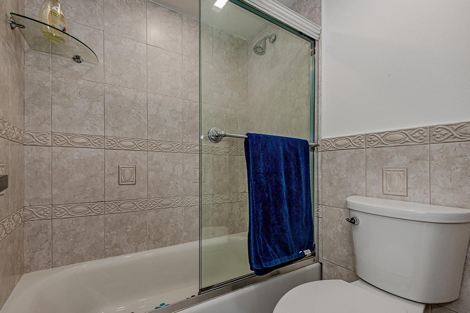 3475 N Country Club Drive 807 photo 19