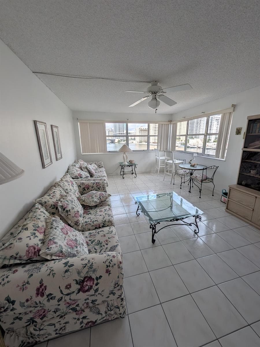 111 Golden Isles Drive C10 photo 2