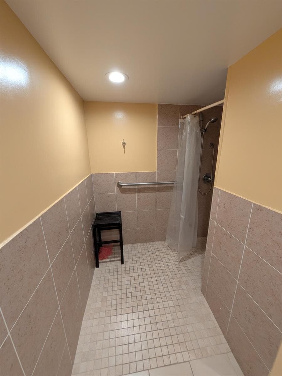 111 Golden Isles Drive C10 photo 22