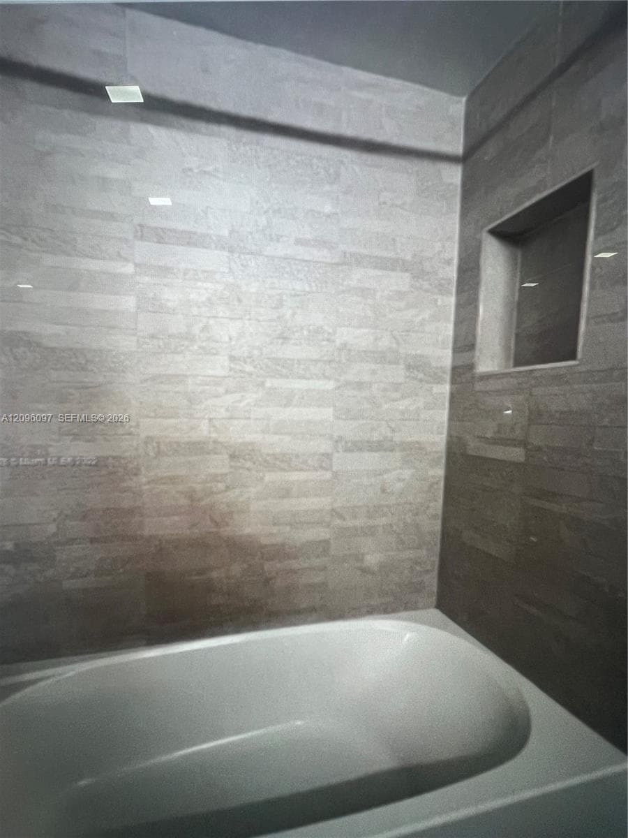 2640 NE 135th St 218 photo 19