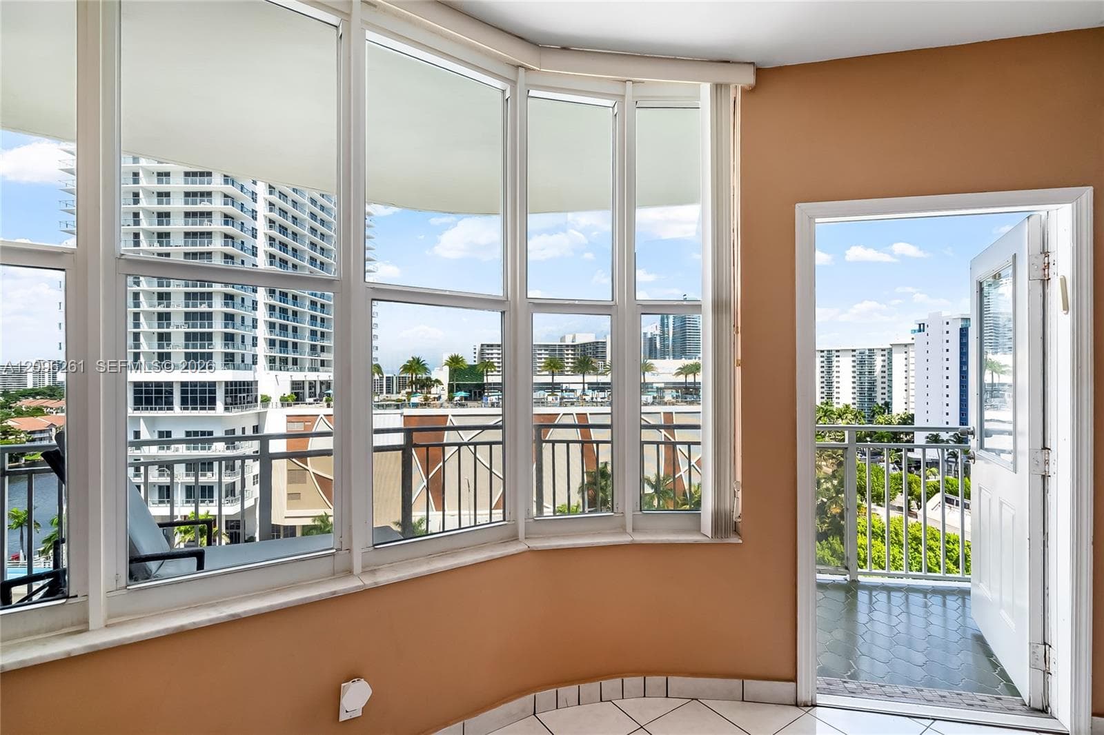 1801 S Ocean Dr PH35 photo 16