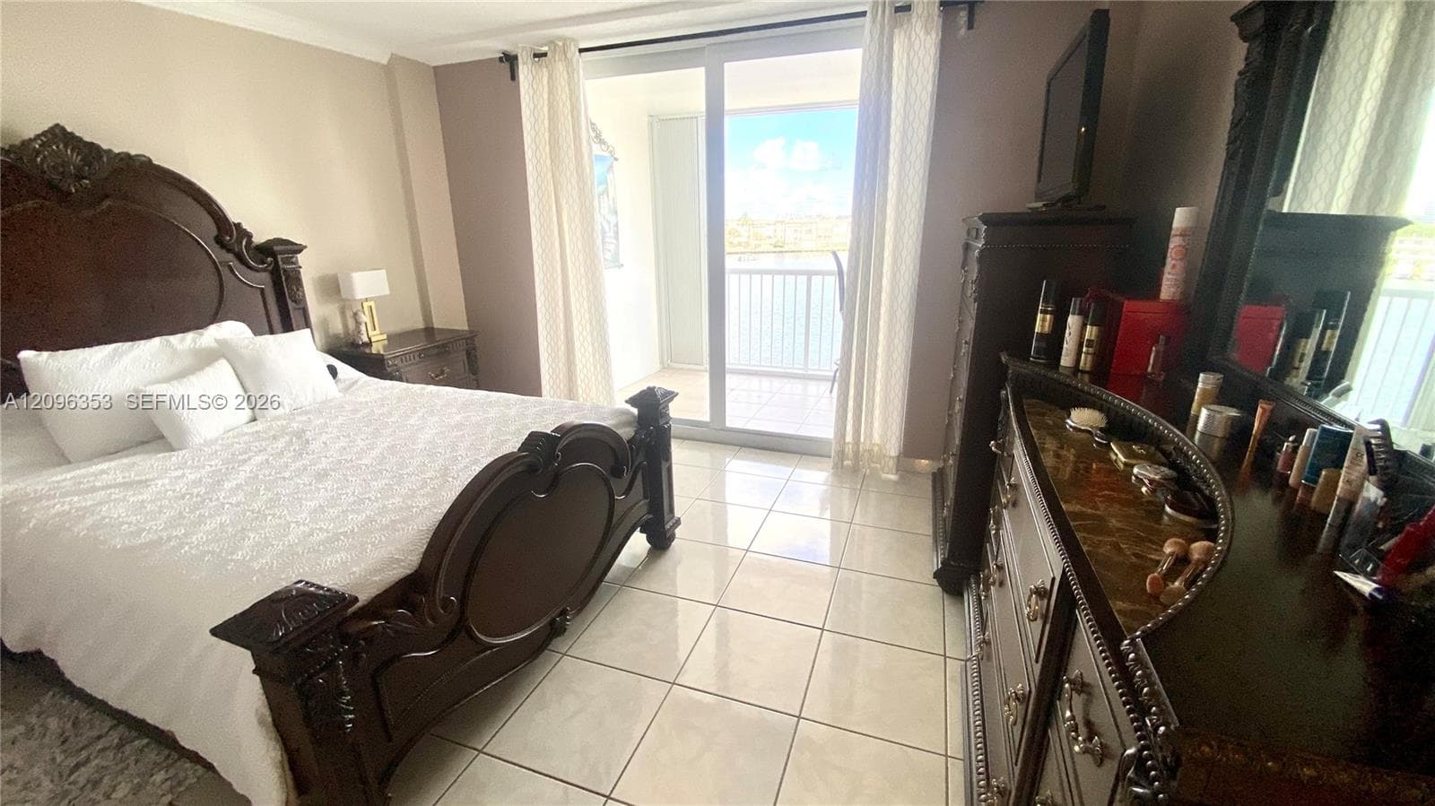 410 Golden Isles Dr 407 photo 23