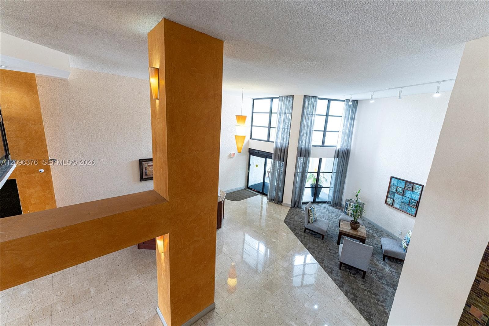 400 Leslie Dr 1117 photo 23