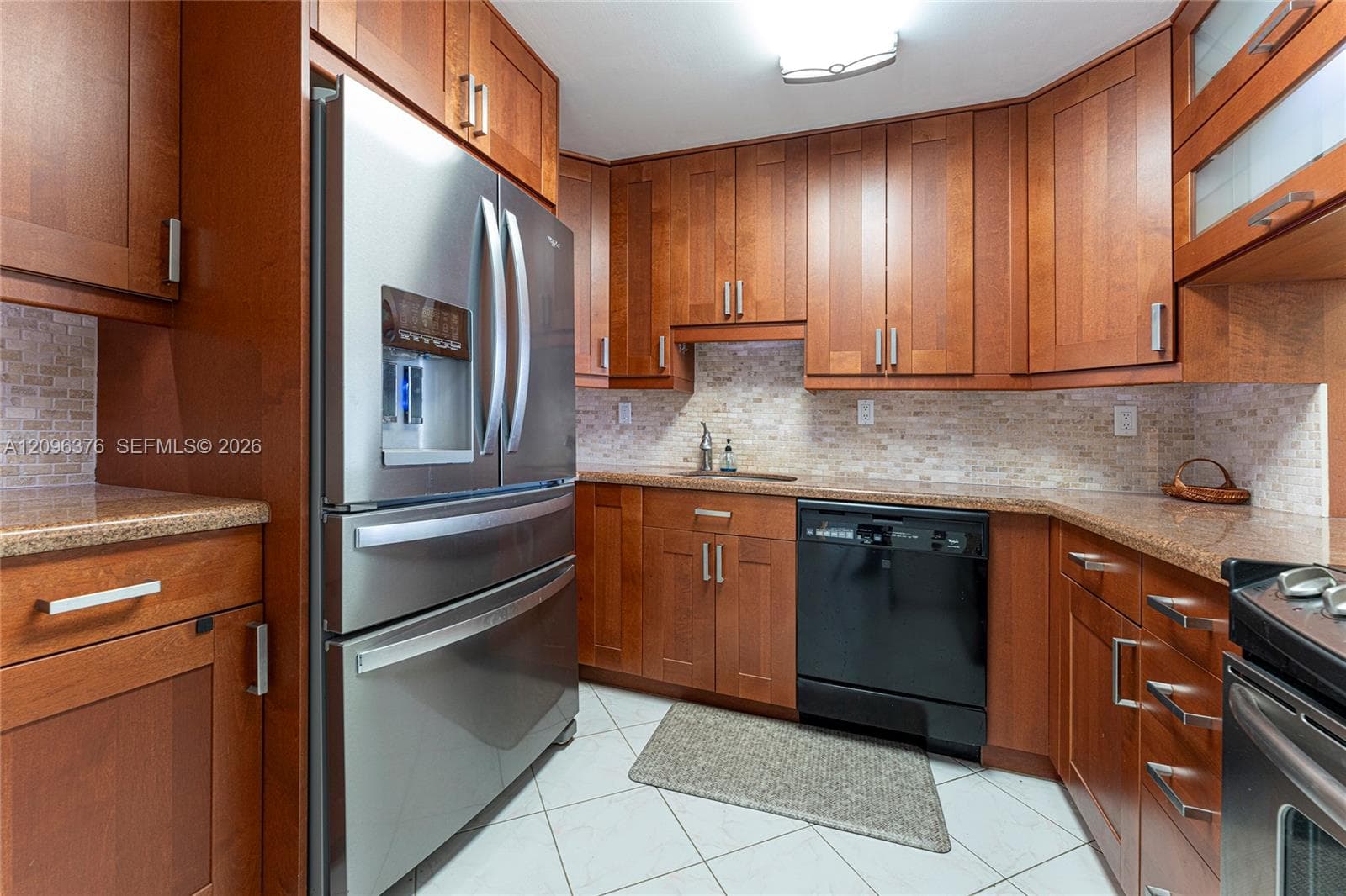 400 Leslie Dr 1117 photo 7