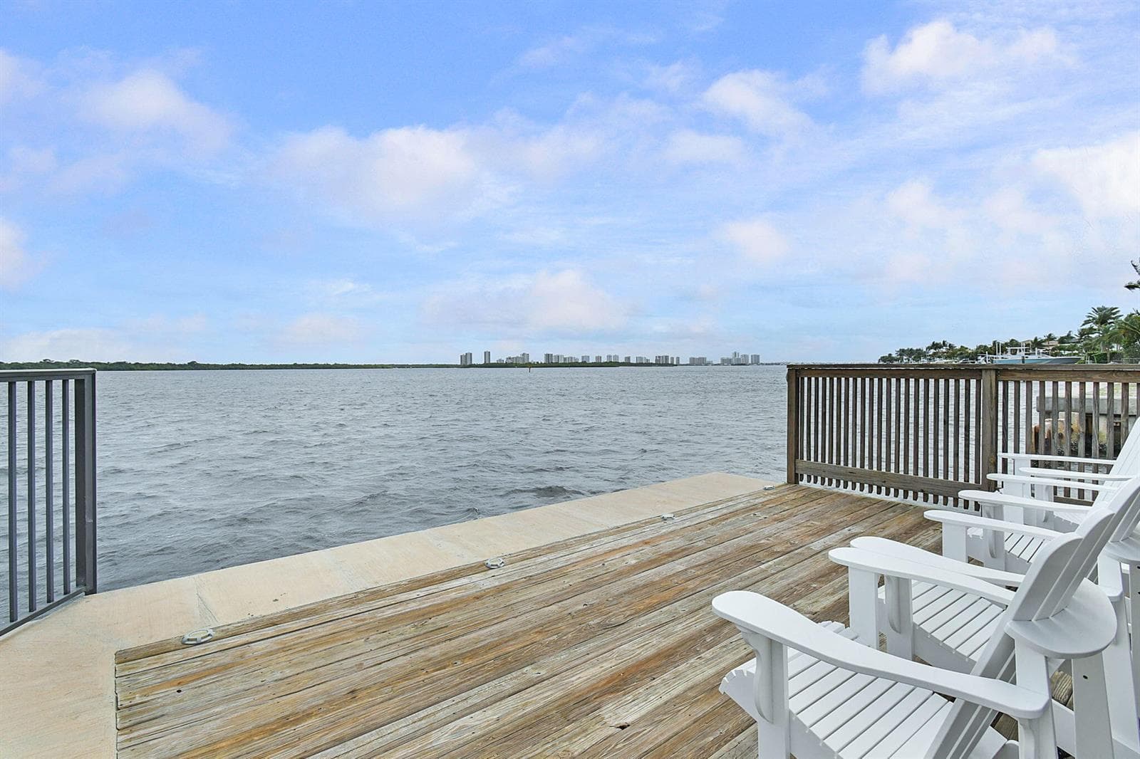 68 YACHT CLUB Drive 12 photo 19