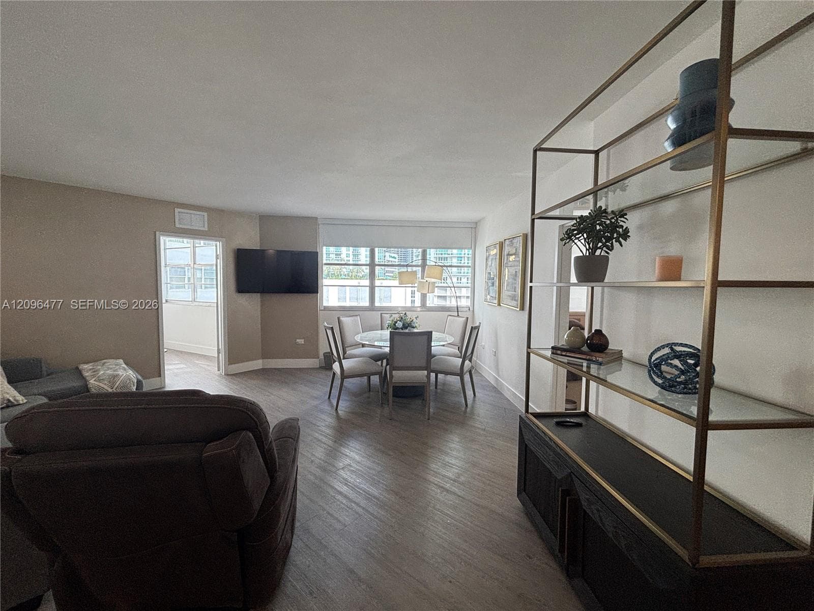 905 Brickell Bay Dr 1124 photo 11