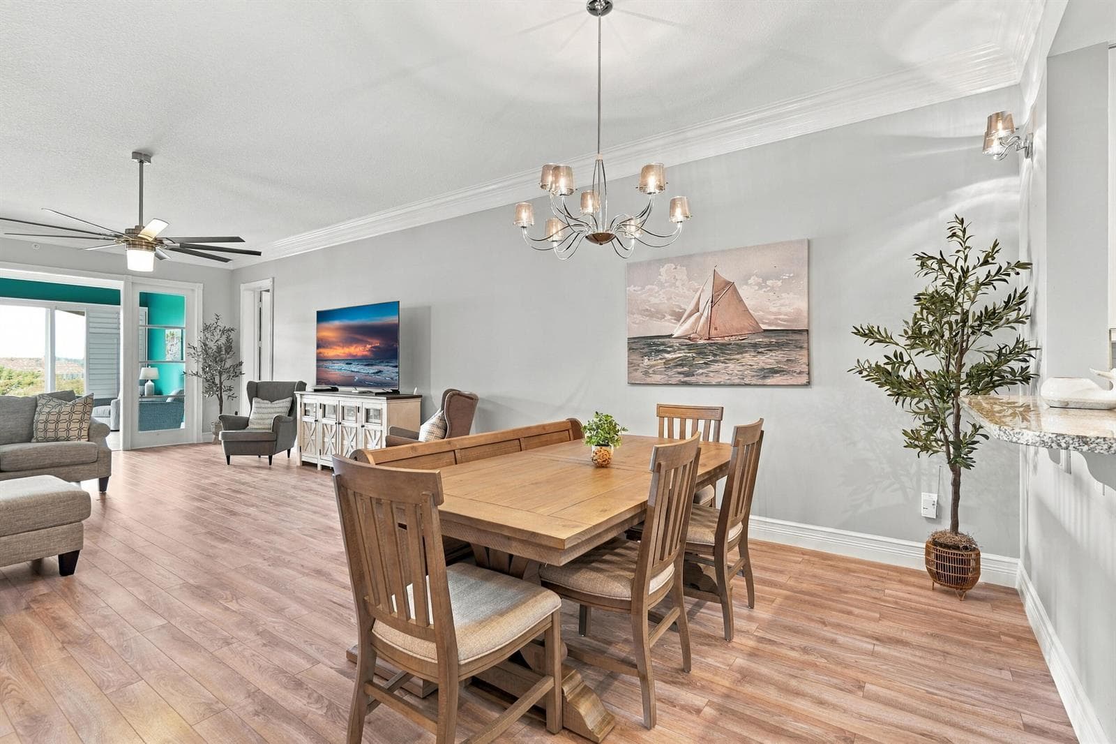 32 Harbour Isle Drive W 103 photo 8