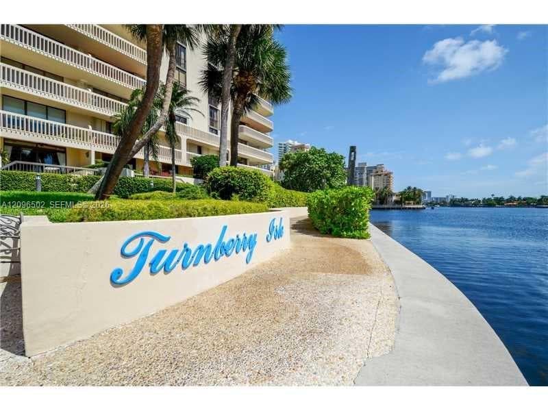 19707 Turnberry Way 4L photo 25