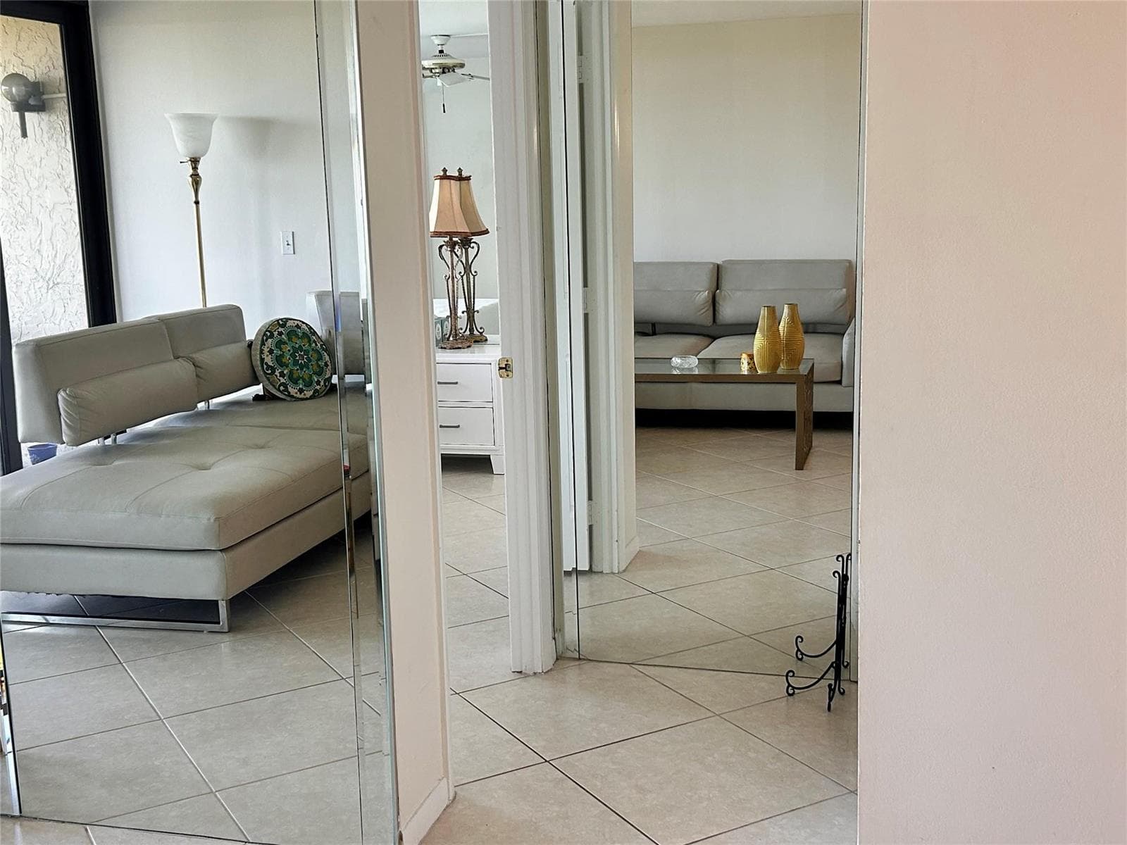 14 ROYAL PALM Way 605 photo 17