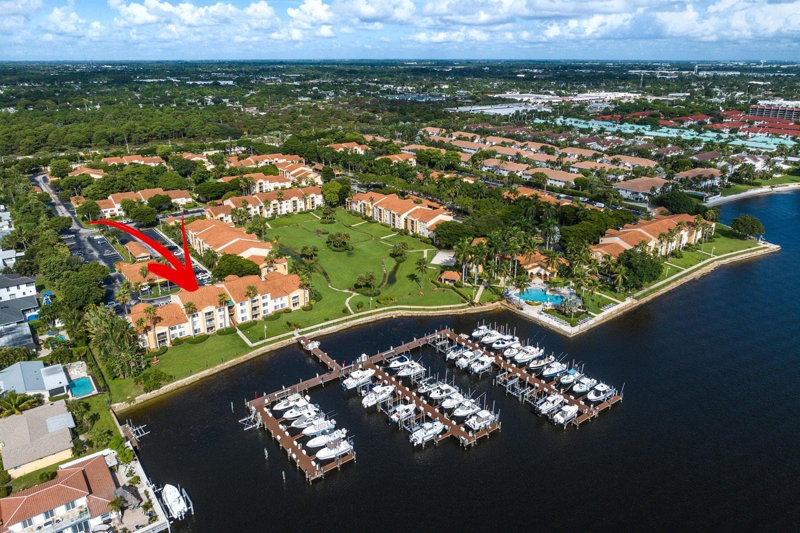 167 YACHT CLUB Way 107 photo 1