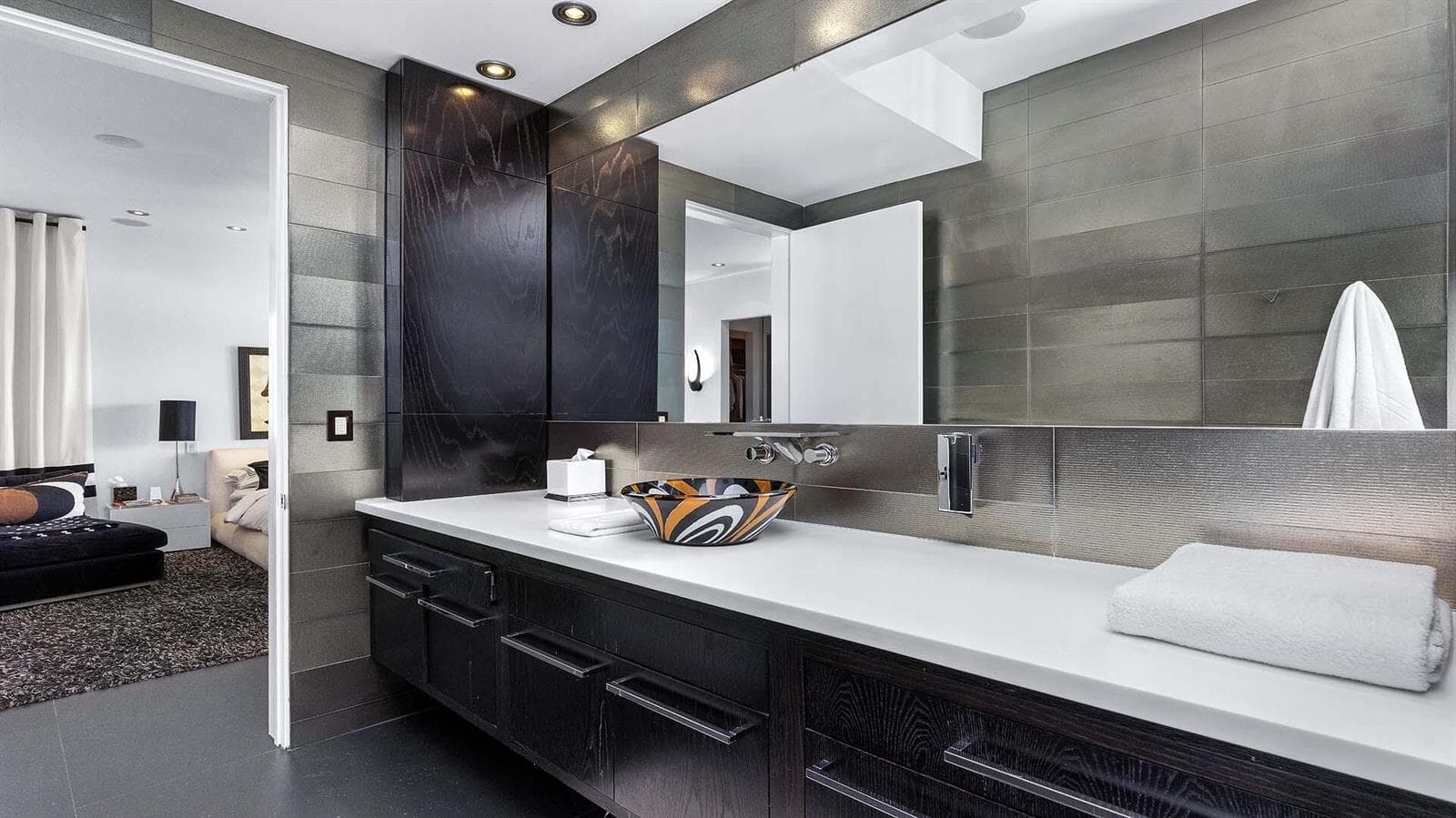 201 Palm Trail photo 25