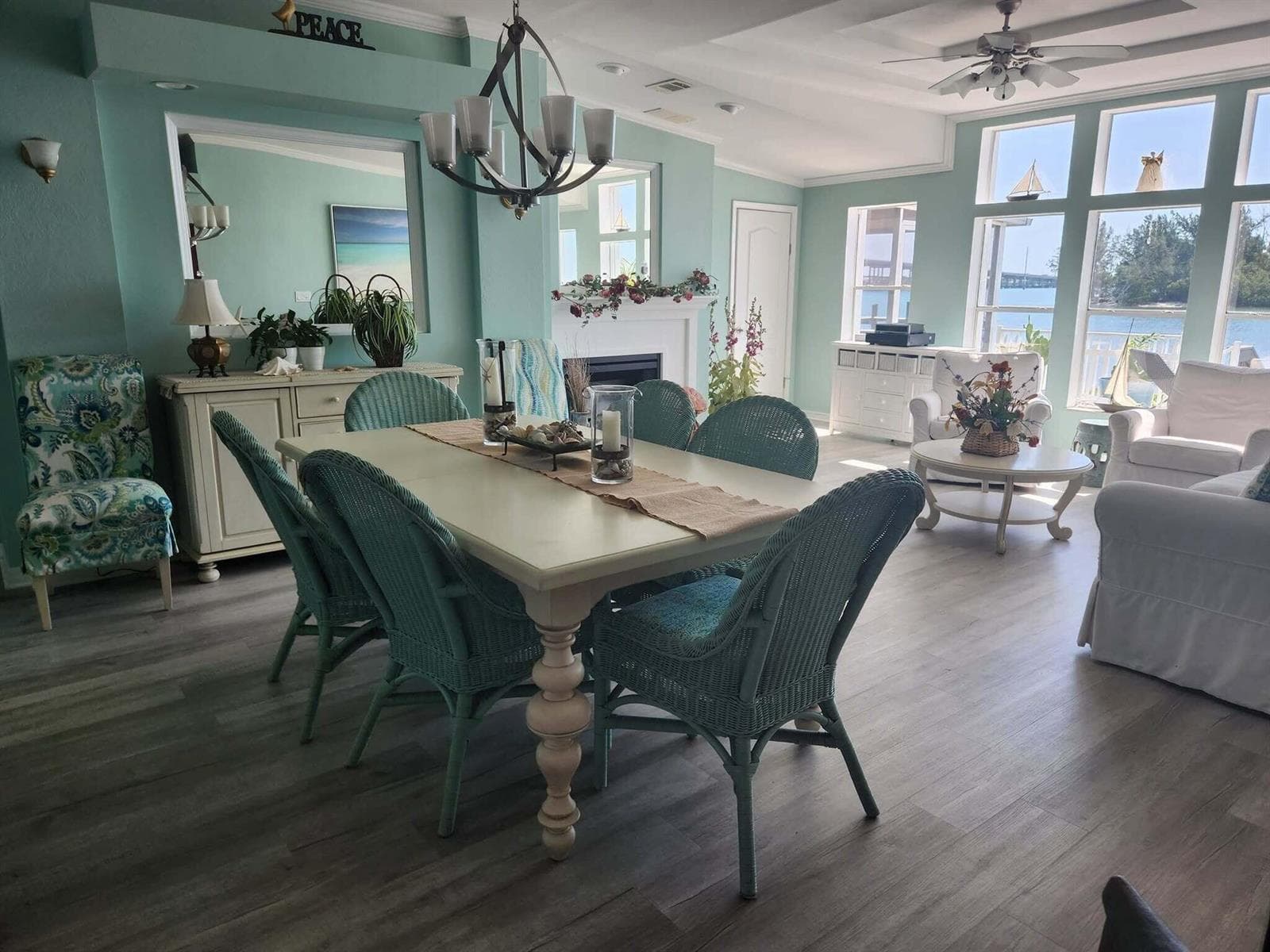 113 E Harbor Drive photo 7