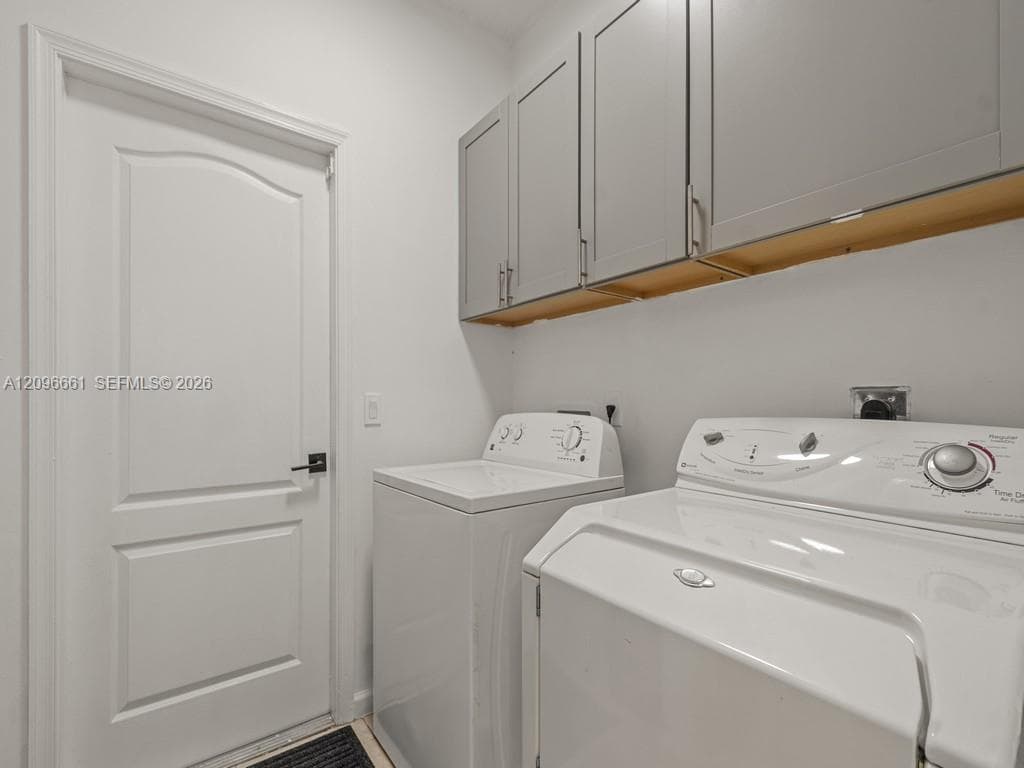 6840 NW Granger Ave photo 22