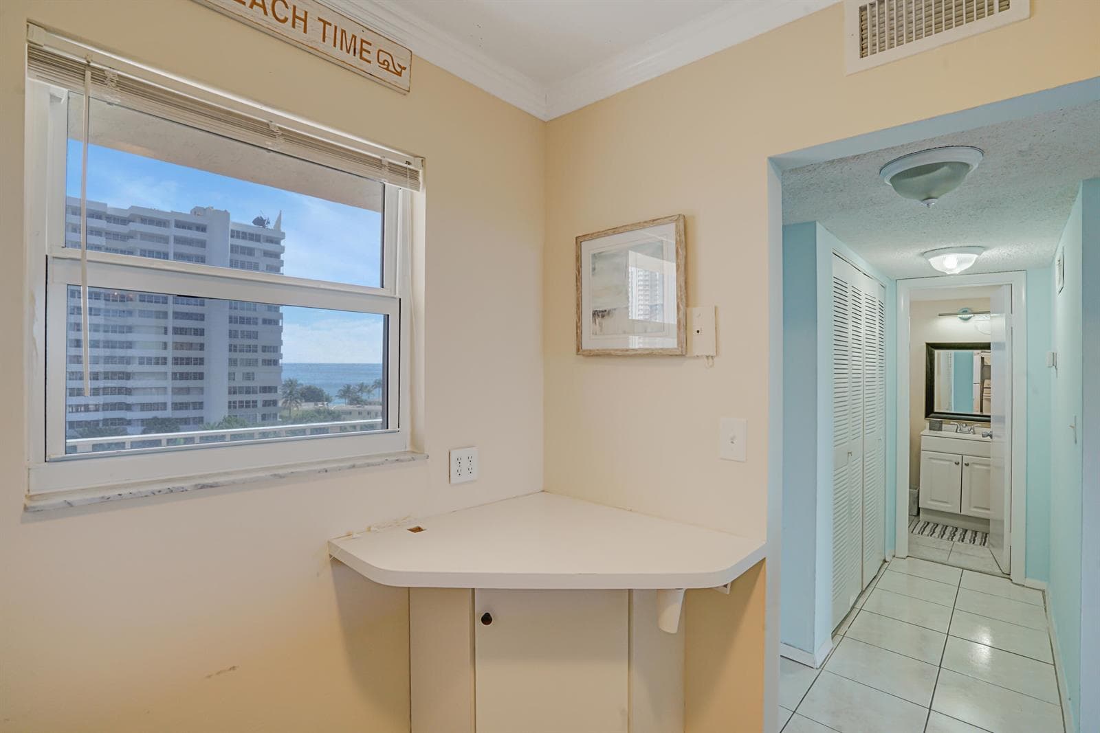 1391 S Ocean Boulevard 805 photo 21