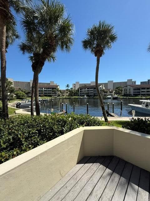 1116 MARINE Way W C1L photo 17