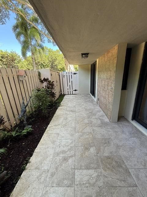 1116 MARINE Way W C1L photo 8