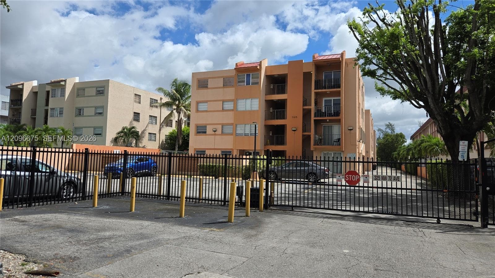 325 NW 72nd Ave 301 photo 1