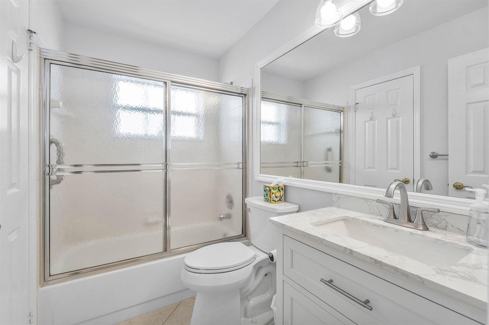 12 Elgin Lane photo 17