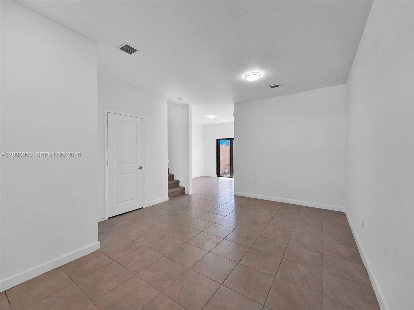 11924 SW 247th Ter . photo 7